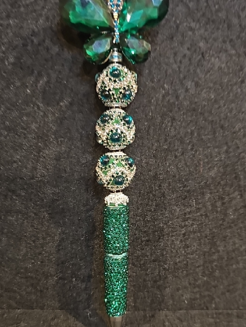 Emerald Butterfly Luxe Rhinestone  ✨💚 Statement Beaded Pen - Picture 4 of 7